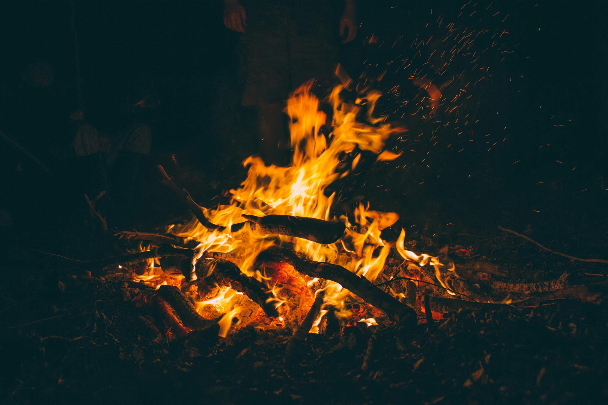 Lagerfeuer Luke Porter